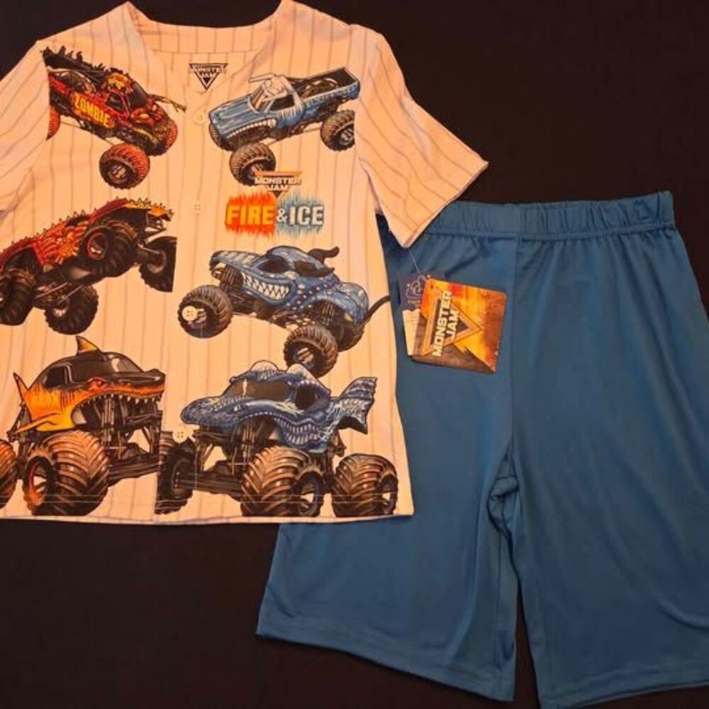 Monster Jam boys Medium 8 jersey style button down shirt and shorts set new